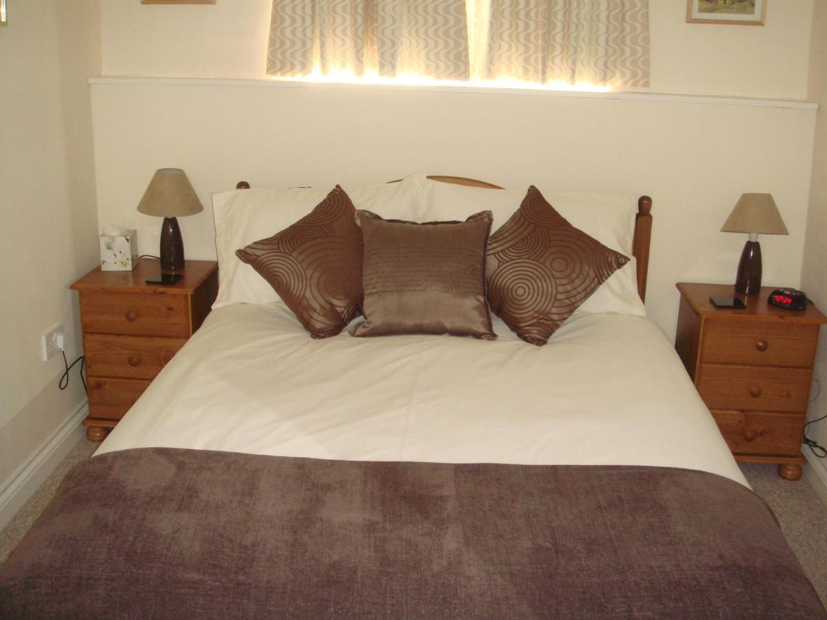 לאדלו 130 Corve Street B&B מראה חיצוני תמונה